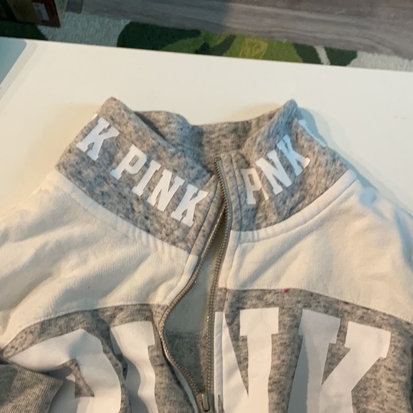 Pink jacket - Picture 3 of 4